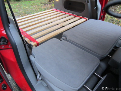 Bettgestell von vorne