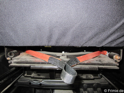 Drehsitz Gurt repariert